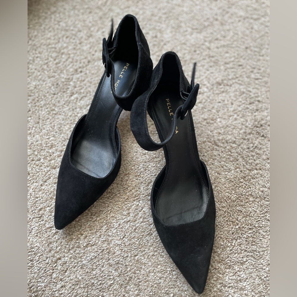 Pelle Moda Black Suede Heels - Picture 8 of 8